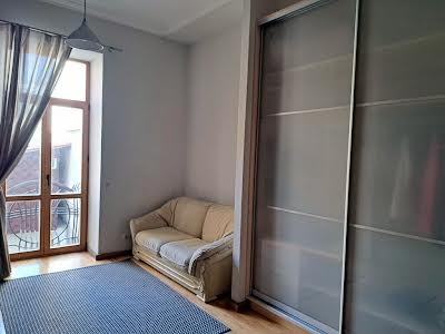 квартира за адресою Симона Петлюри вул. (Комінтерну), 20-А
