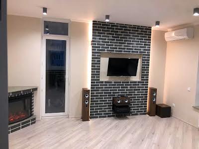 квартира по адресу Олены Пчилки ул., 7