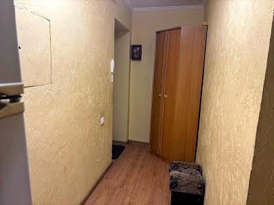 квартира за адресою Дністерська вул., 3