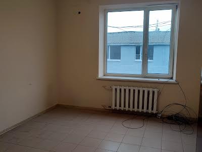 комерційна за адресою вул. Б.Хмельницького, 14