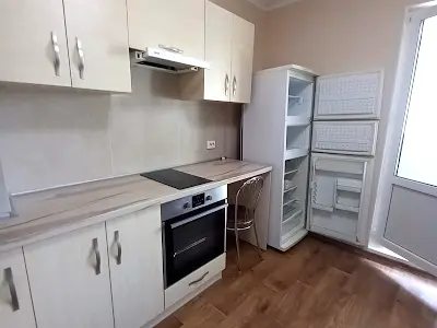 квартира по адресу Академика Глушкова просп., 9-Є