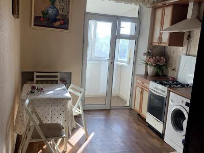 квартира за адресою Старопортофранківська вул., 117