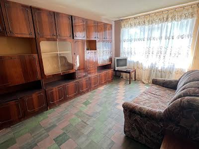 квартира за адресою Галини Мазепи вул. (Софії Ковалевської), 57