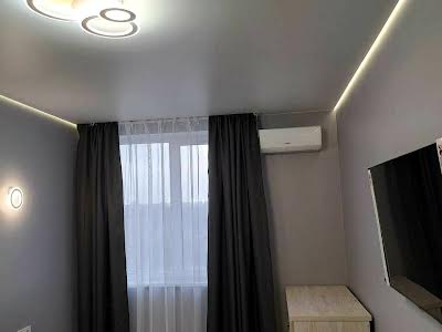 квартира за адресою Роксоляни вул., 1
