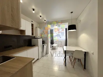 квартира за адресою Машинобудівників вул., 27