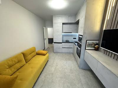квартира по адресу Сімейна ул., 4