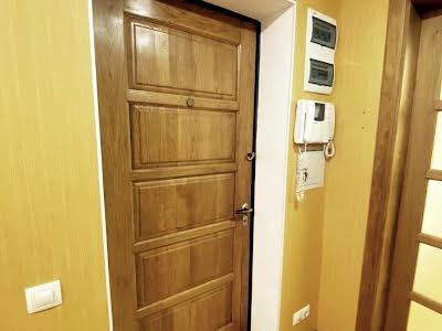 квартира за адресою Авіаконструктора Антонова вул., 8