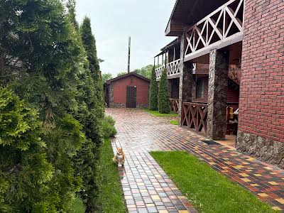 дом по адресу Центральна