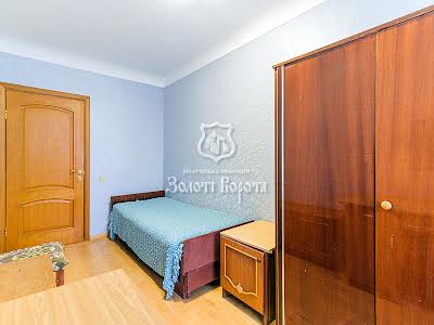 квартира за адресою Будівельників вул., 24