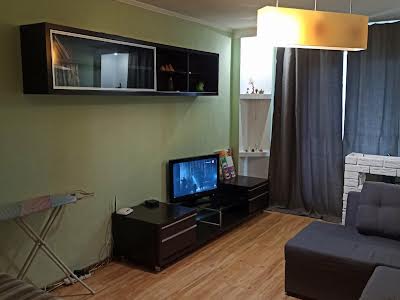 квартира по адресу Быкова Леонида бульв., 6