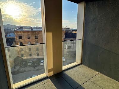 квартира за адресою Під Дубом вул. (Космонавтів), 26