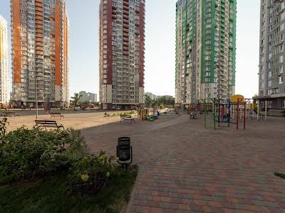 квартира за адресою Каховська вул., 62А