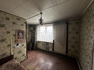 будинок за адресою 13-лінія, 1