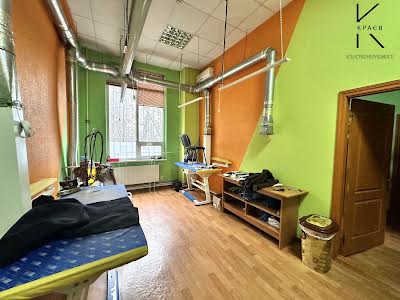 коммерческая по адресу Чорновола В'ячеслава, 88