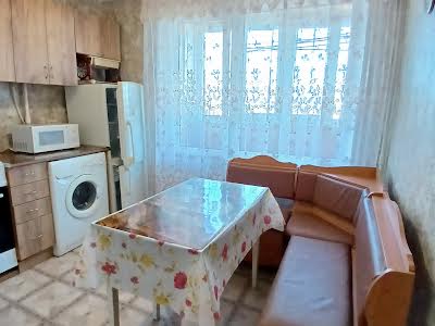 квартира по адресу Братиславська, 2