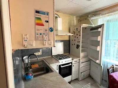 квартира за адресою Авіаконструктора Антонова вул., 12
