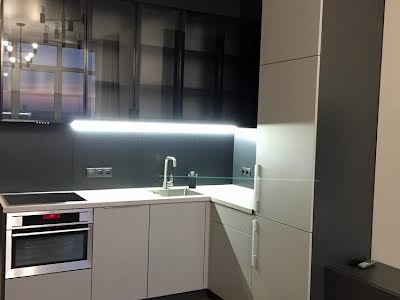 квартира за адресою Джона Маккейна вул. (Івана Кудрі), 7