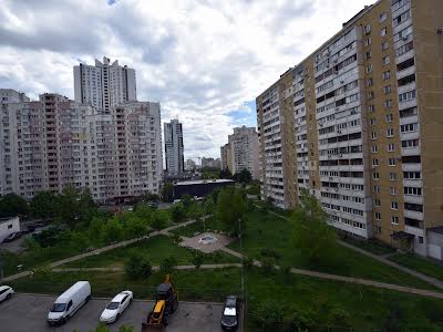 квартира за адресою Григоренка Петра просп., 28а