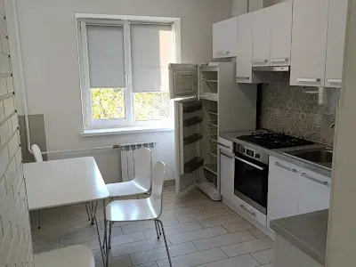 квартира за адресою Зої Гайдай вул., 3