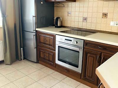 квартира по адресу Днепровская набережная ул.,  26