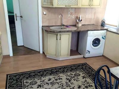квартира за адресою Степана Смаль-Стоцького вул., 8