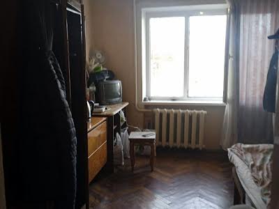 квартира за адресою Академіка Навашина вул., 13