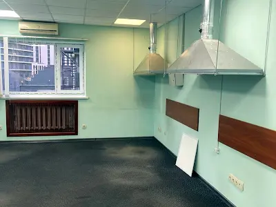 комерційна за адресою Академіка Заболотного вул., 3