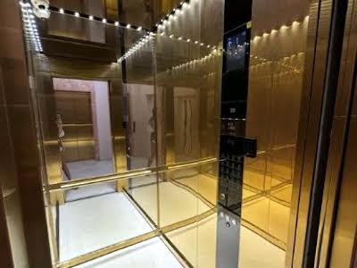 квартира по адресу Краснова ул., 1-В