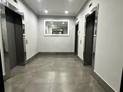 квартира за адресою Дніпровська набережна вул., 1