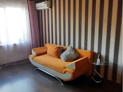 квартира за адресою Райдужна вул., 16