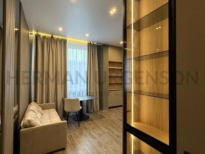 квартира за адресою Руська вул., 42