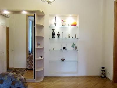 квартира за адресою Заньковецької вул., 6