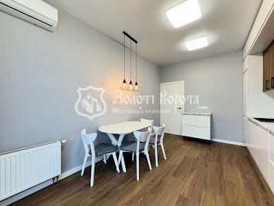 квартира за адресою Університетська вул., 17-А