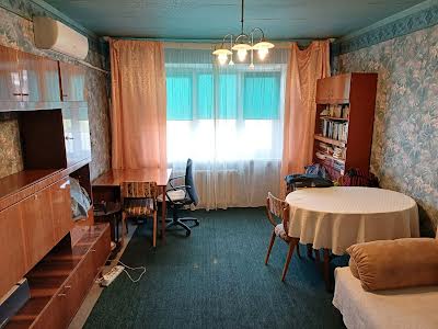 квартира по адресу Героев просп., 4