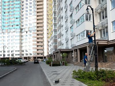 квартира за адресою Академіка Заболотного вул., 15-г