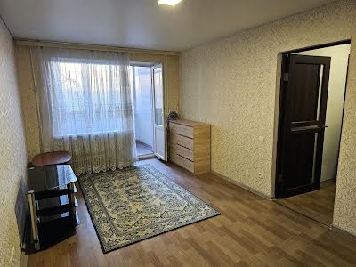 квартира за адресою Крушельницької пров. (Людмили Мокієвської), 6