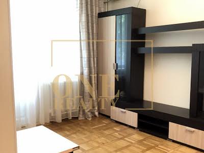 квартира за адресою Машинобудівна вул., 34