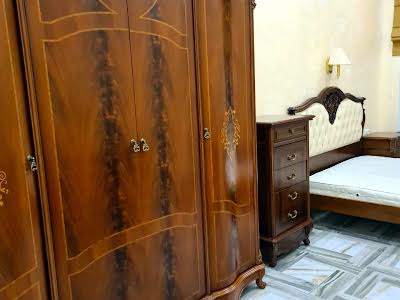 квартира по адресу Дмитрия Яворницкого просп. (Карла Маркса), 72