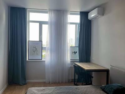 квартира за адресою Миколи Гулака вул., 4