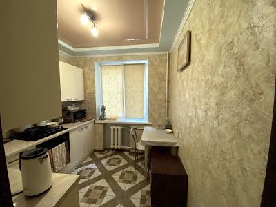 квартира по адресу Бажова ул., 8