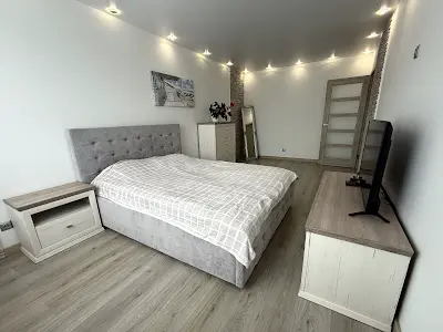 квартира за адресою Драгоманова вул., 10