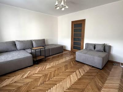 квартира по адресу Зубровская ул., 25а