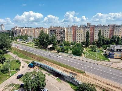 квартира по адресу Героев Днепра ул., 13