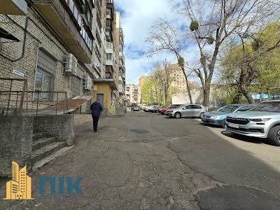 квартира за адресою Володимирська вул., 89/91