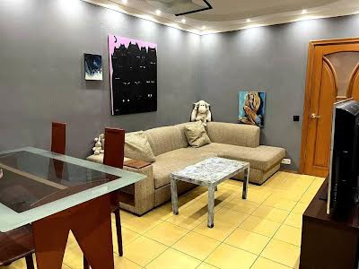 квартира за адресою Мілютенка вул., 17б
