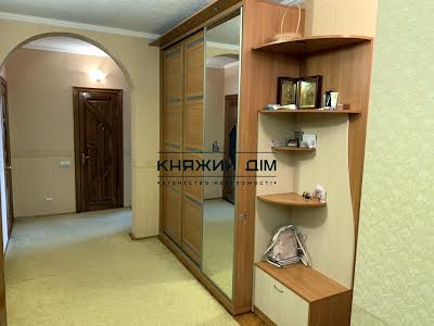 квартира за адресою Драгоманова вул., 31Б