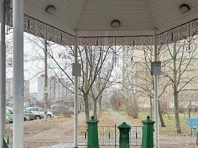 квартира за адресою Оноре де Бальзака вул., 65а