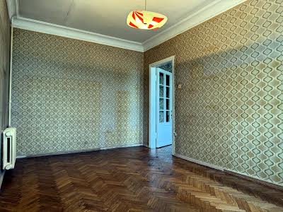 квартира за адресою Лаврська вул. (Січневого Повстання), 6