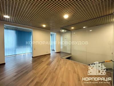 комерційна за адресою Жупанатська, 1