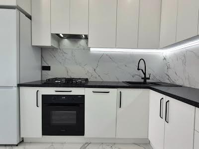 квартира за адресою Щаслива вул., 65